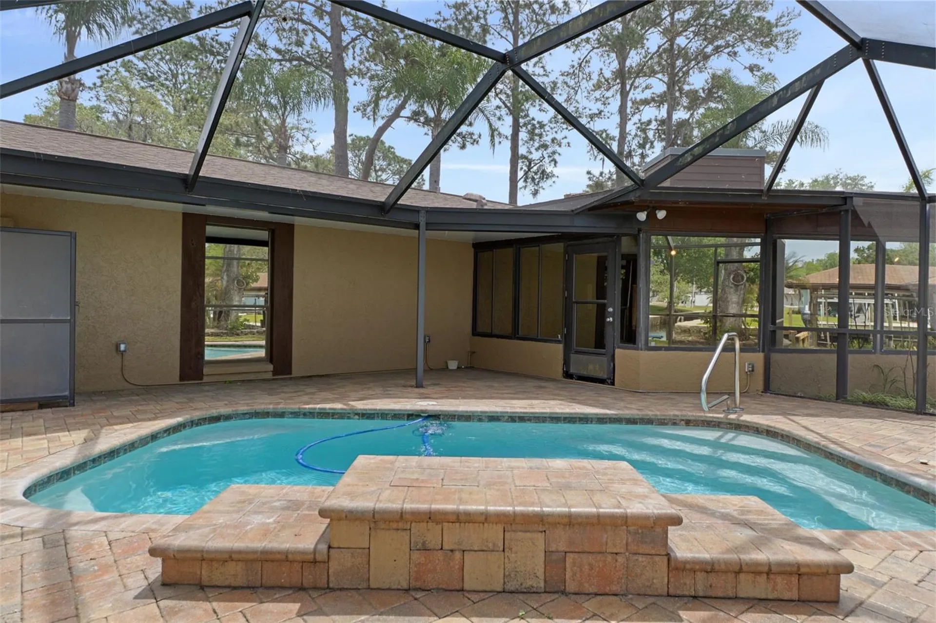 239 SE Paradise Point Road Crystal River FL 34429