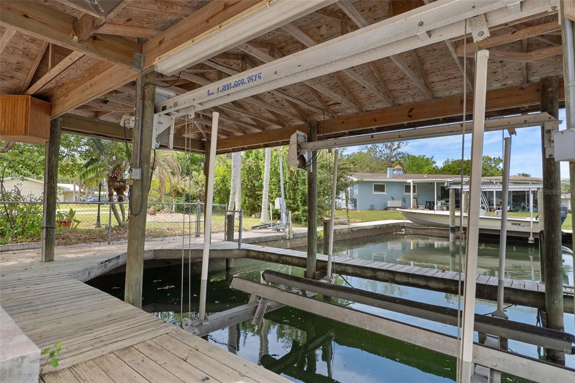 239 SE Paradise Point Road Crystal River FL 34429