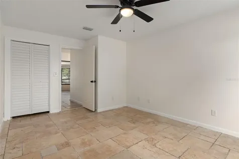 239 SE Paradise Point Road Crystal River FL 34429