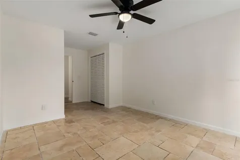 239 SE Paradise Point Road Crystal River FL 34429