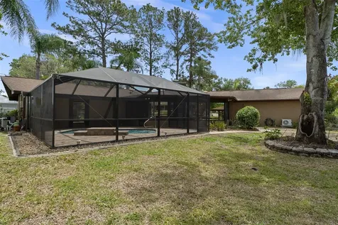 239 SE Paradise Point Road Crystal River FL 34429