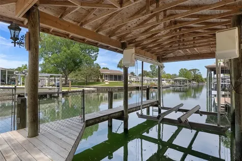 239 SE Paradise Point Road Crystal River FL 34429