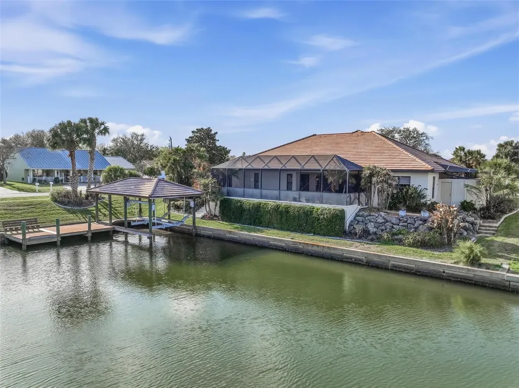 17 Fleming Court Palm Coast FL 32137