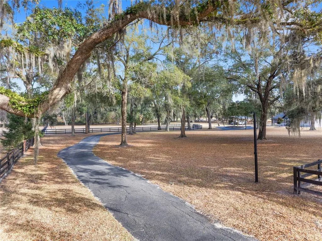 12 Carry Back Road Ocala FL 34482