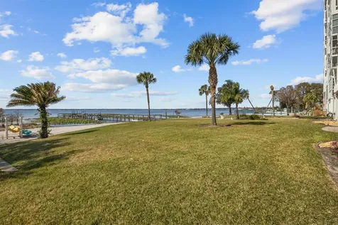 2131 Lakeview Drive Sebring FL 33870