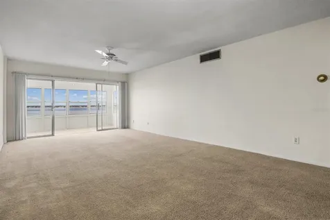 2131 Lakeview Drive Sebring FL 33870