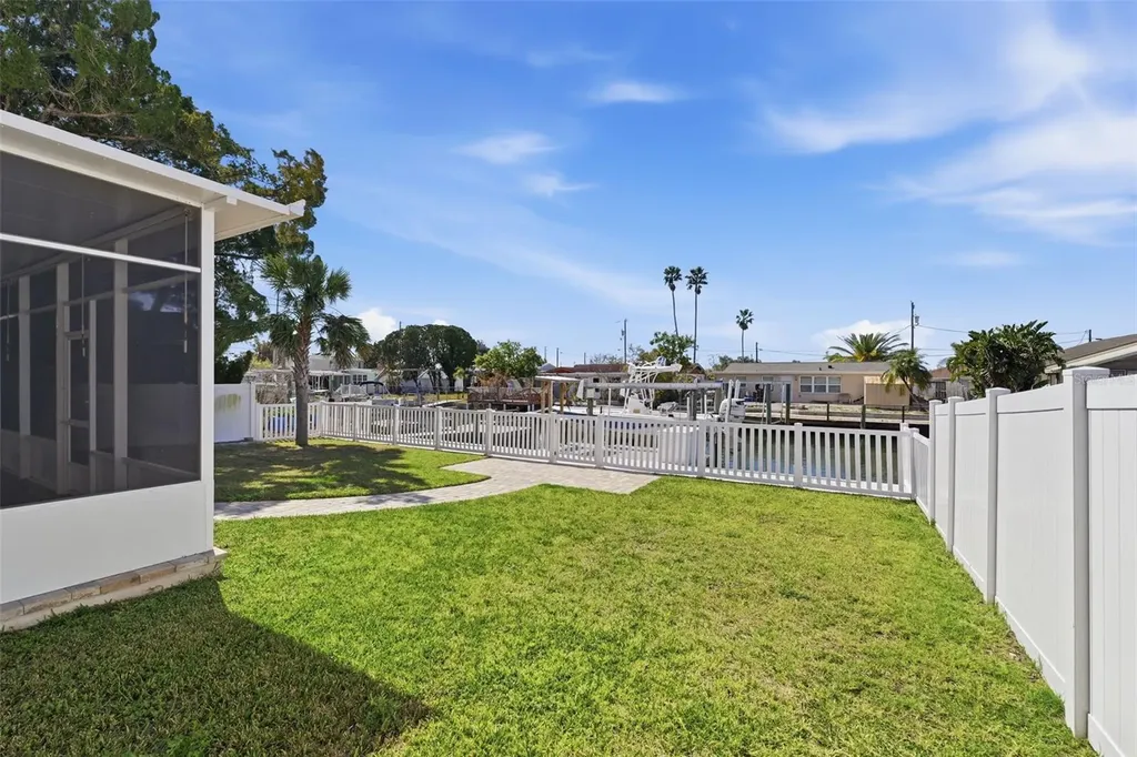13741 Judy Avenue Hudson FL 34667