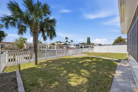 13741 Judy Avenue Hudson FL 34667