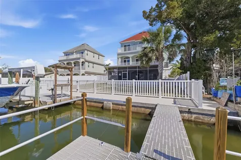 13741 Judy Avenue Hudson FL 34667