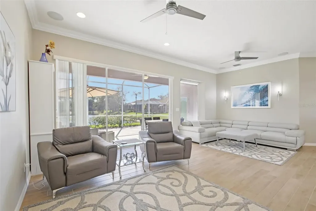 5260 Highbury Circle Sarasota FL 34238