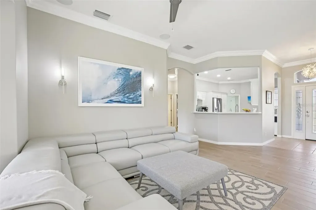 5260 Highbury Circle Sarasota FL 34238