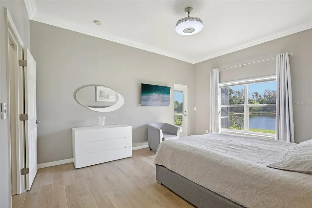 5260 Highbury Circle Sarasota FL 34238
