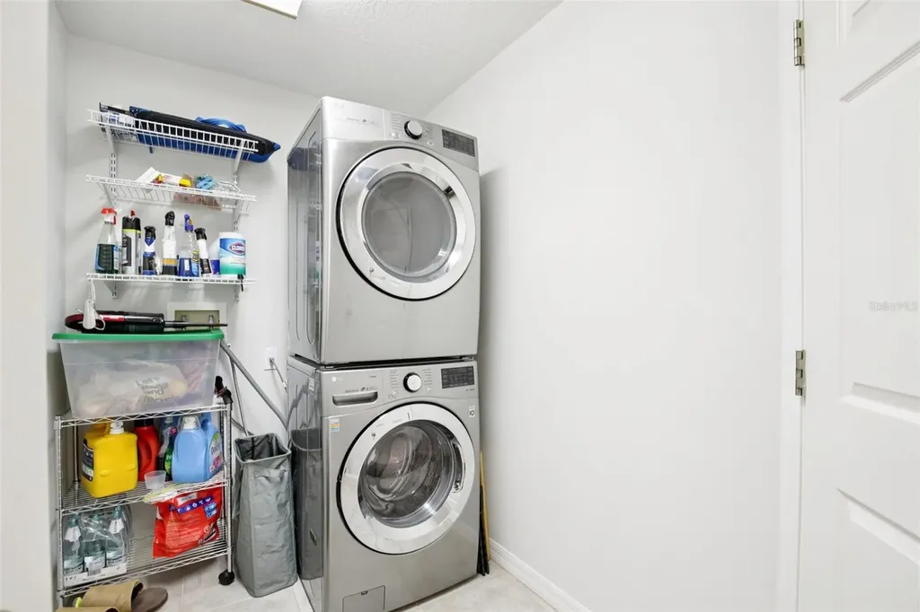 5260 Highbury Circle Sarasota FL 34238