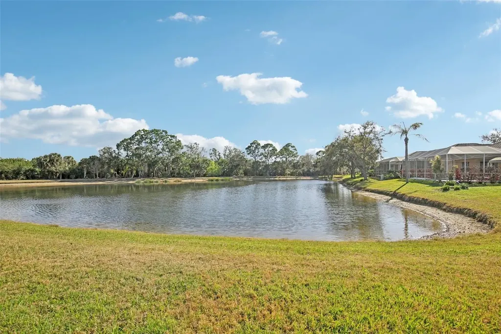 5260 Highbury Circle Sarasota FL 34238