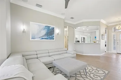 5260 Highbury Circle Sarasota FL 34238