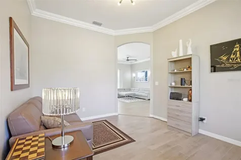 5260 Highbury Circle Sarasota FL 34238