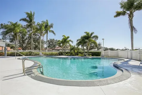 5260 Highbury Circle Sarasota FL 34238