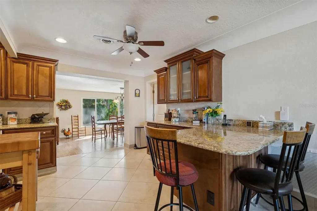 2268 Indian Avenue N Belleair Bluffs FL 33770