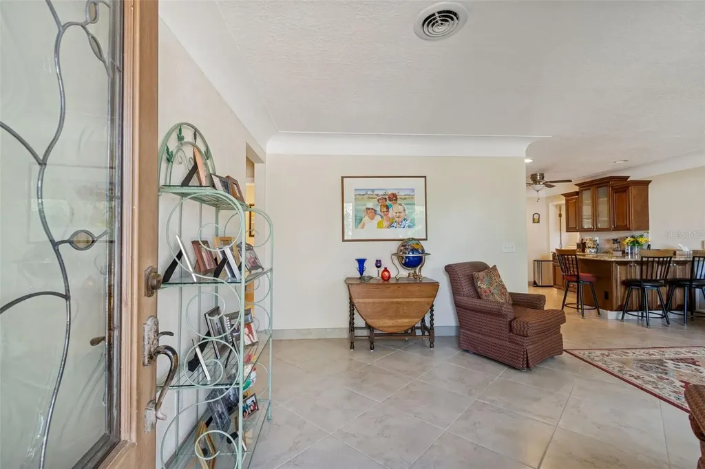 2268 Indian Avenue N Belleair Bluffs FL 33770