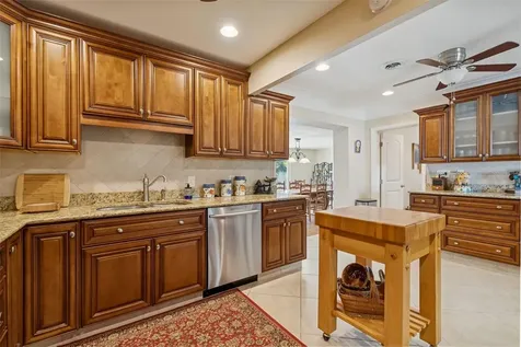 2268 Indian Avenue N Belleair Bluffs FL 33770