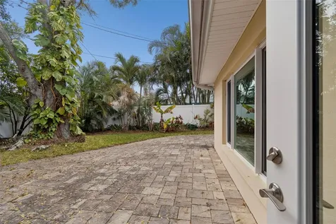 2268 Indian Avenue N Belleair Bluffs FL 33770