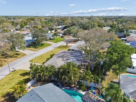 2268 Indian Avenue N Belleair Bluffs FL 33770