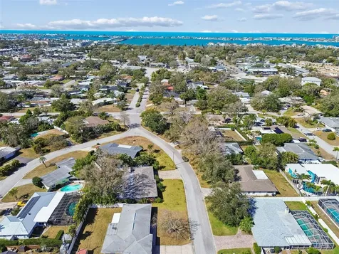 2268 Indian Avenue N Belleair Bluffs FL 33770