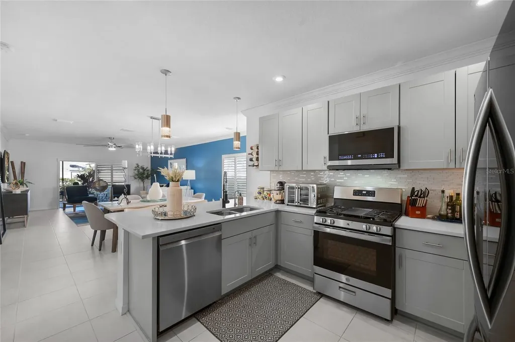 6236 Springmont Loop Palmetto FL 34221
