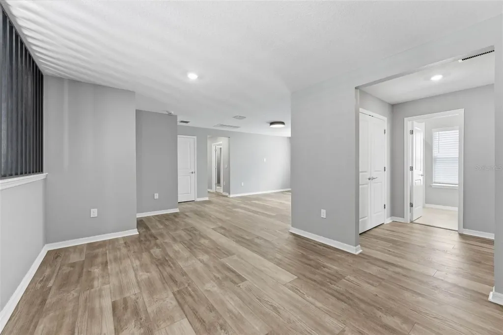 8368 Fenton Street Orlando FL 32836