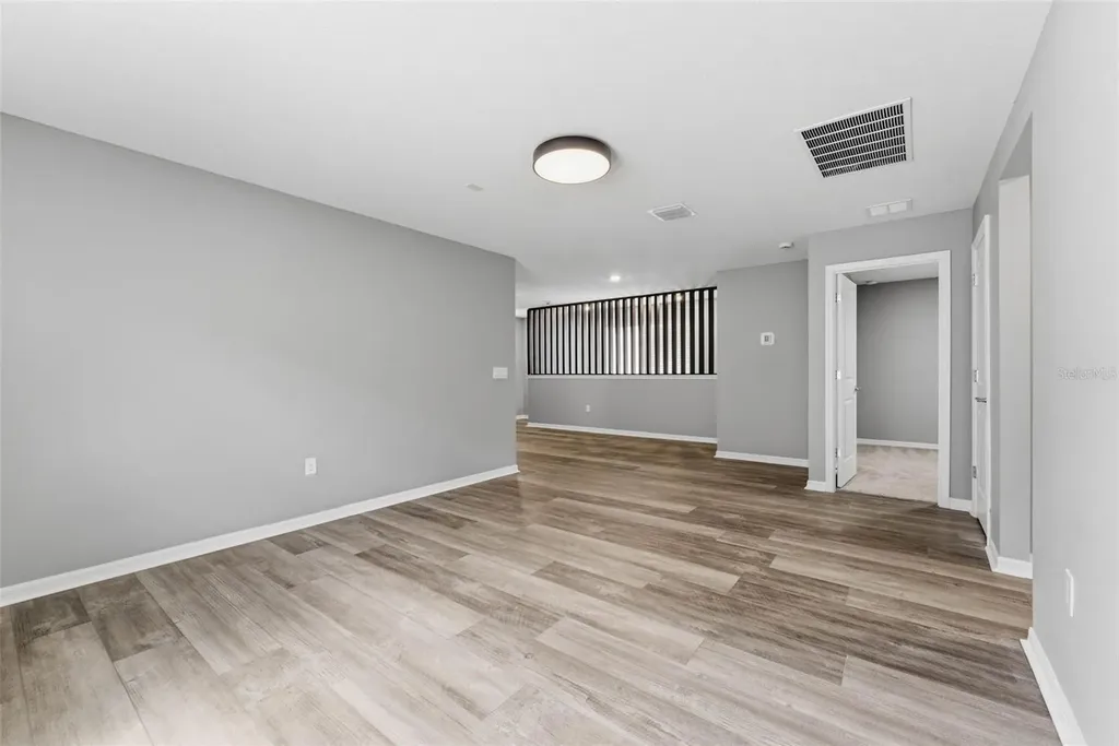 8368 Fenton Street Orlando FL 32836