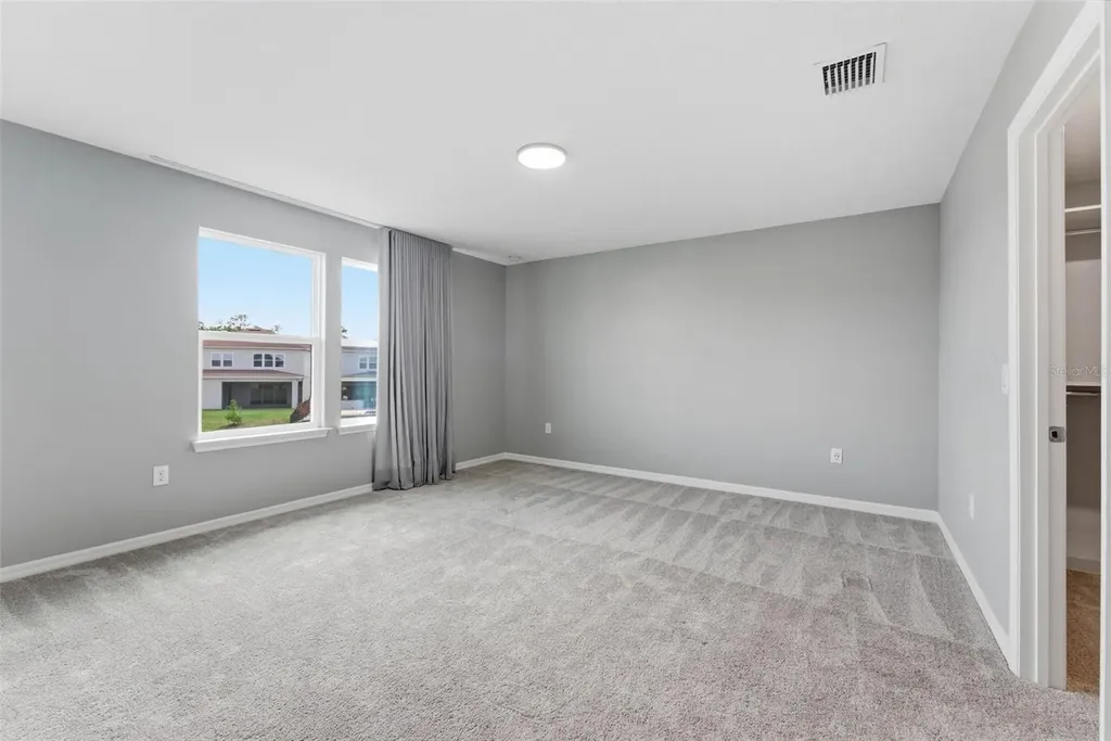 8368 Fenton Street Orlando FL 32836