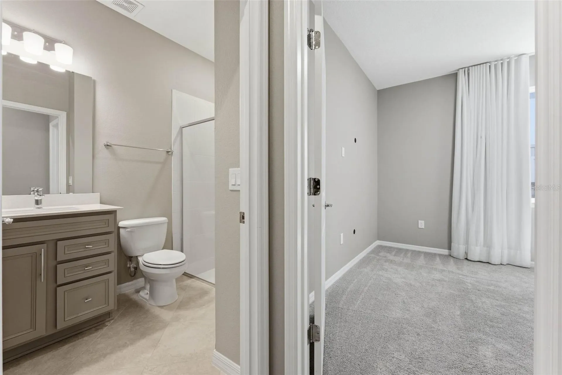 8368 Fenton Street Orlando FL 32836