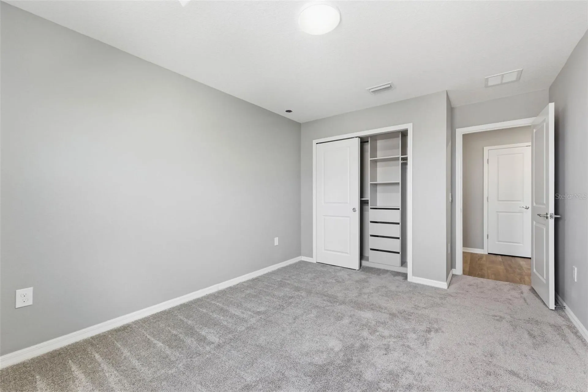 8368 Fenton Street Orlando FL 32836