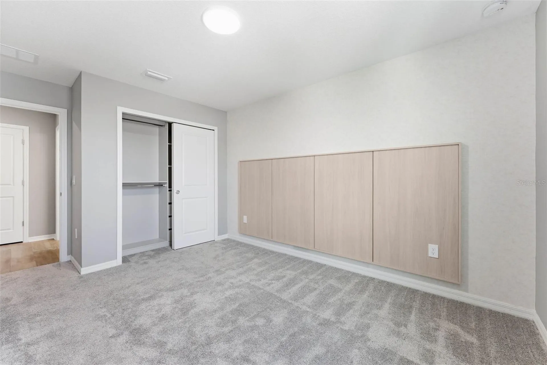 8368 Fenton Street Orlando FL 32836