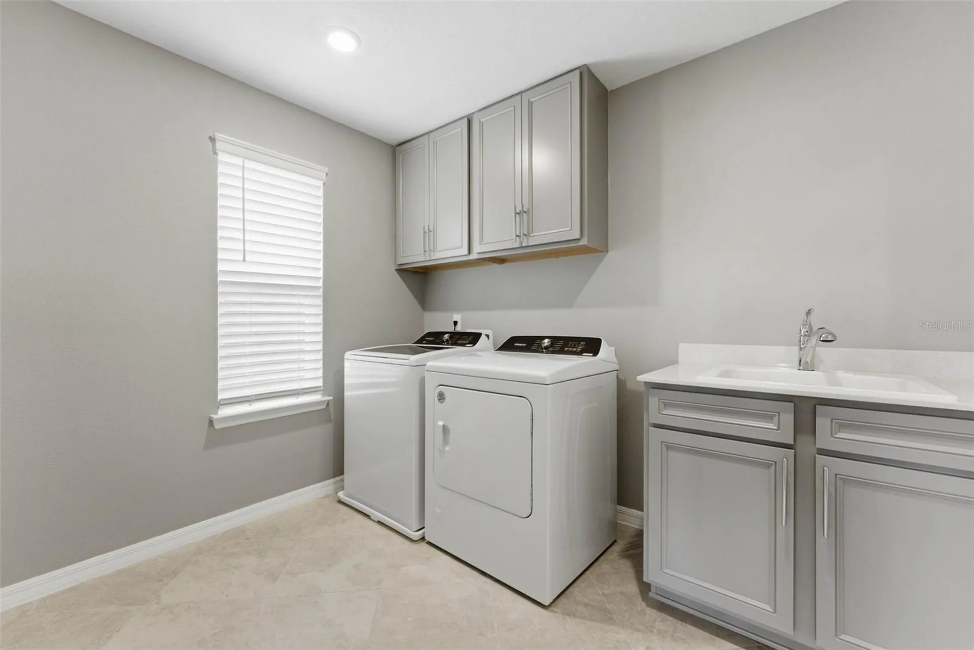 8368 Fenton Street Orlando FL 32836