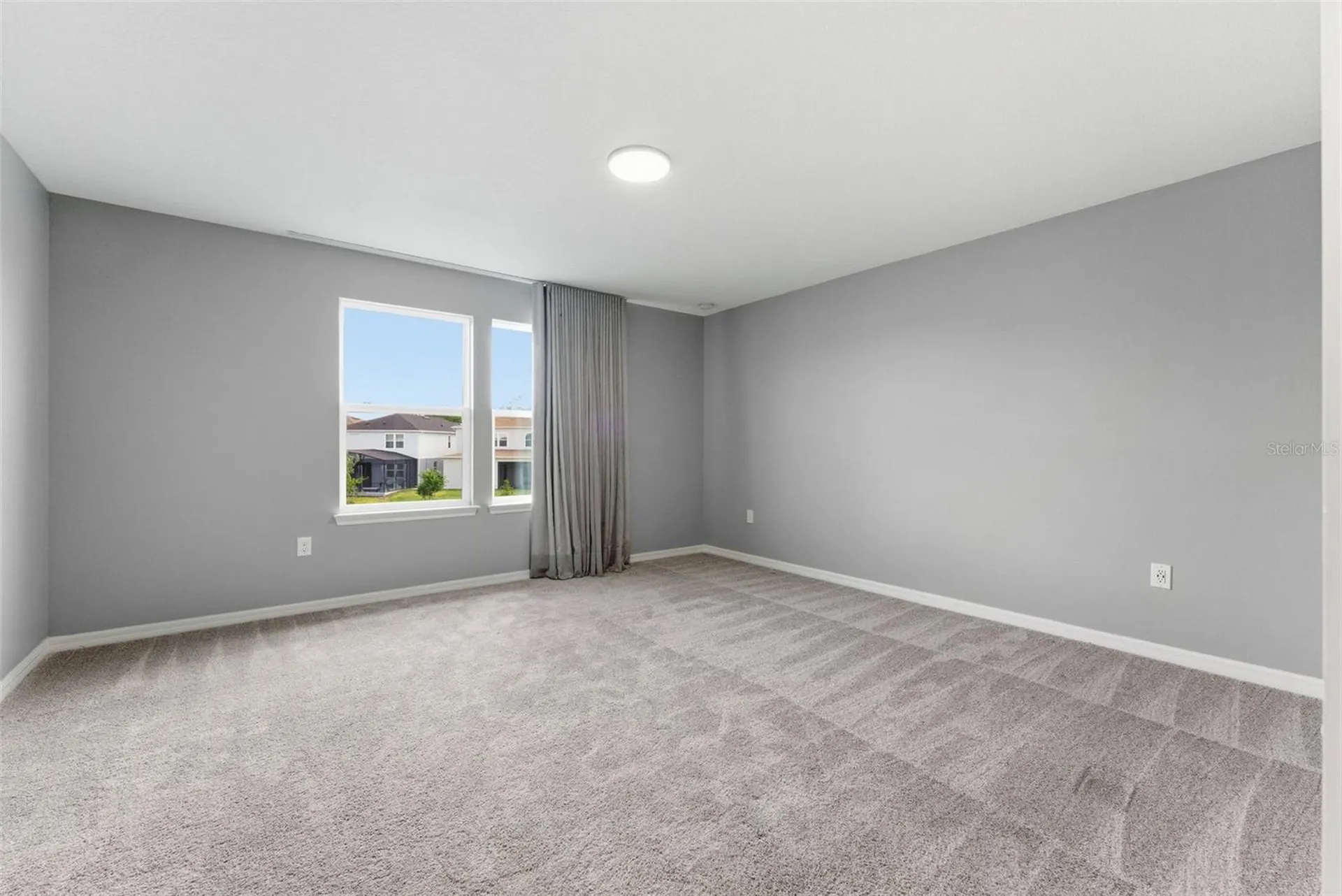 8368 Fenton Street Orlando FL 32836