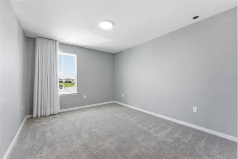 8368 Fenton Street Orlando FL 32836