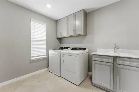 8368 Fenton Street Orlando FL 32836