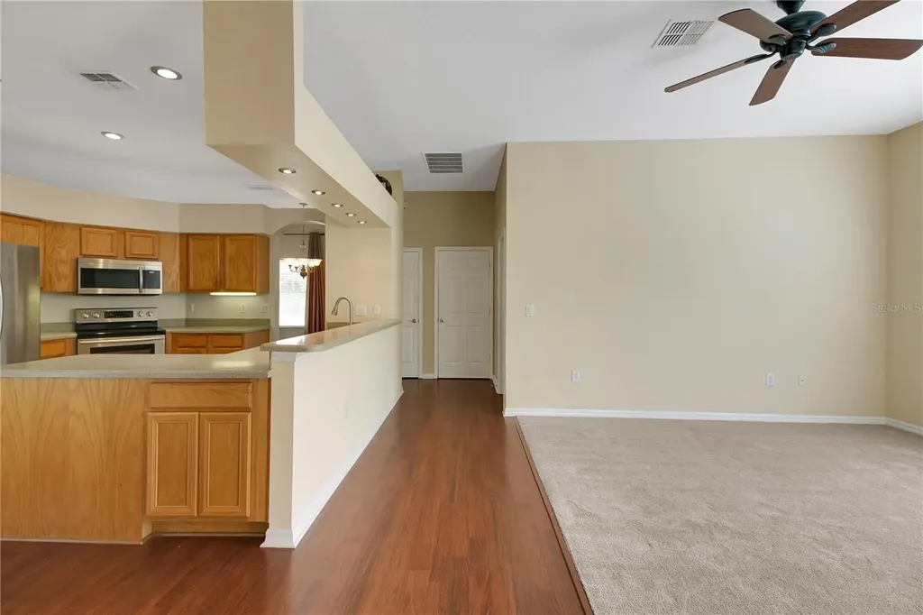3715 Mulberry Grove Loop Leesburg FL 34748