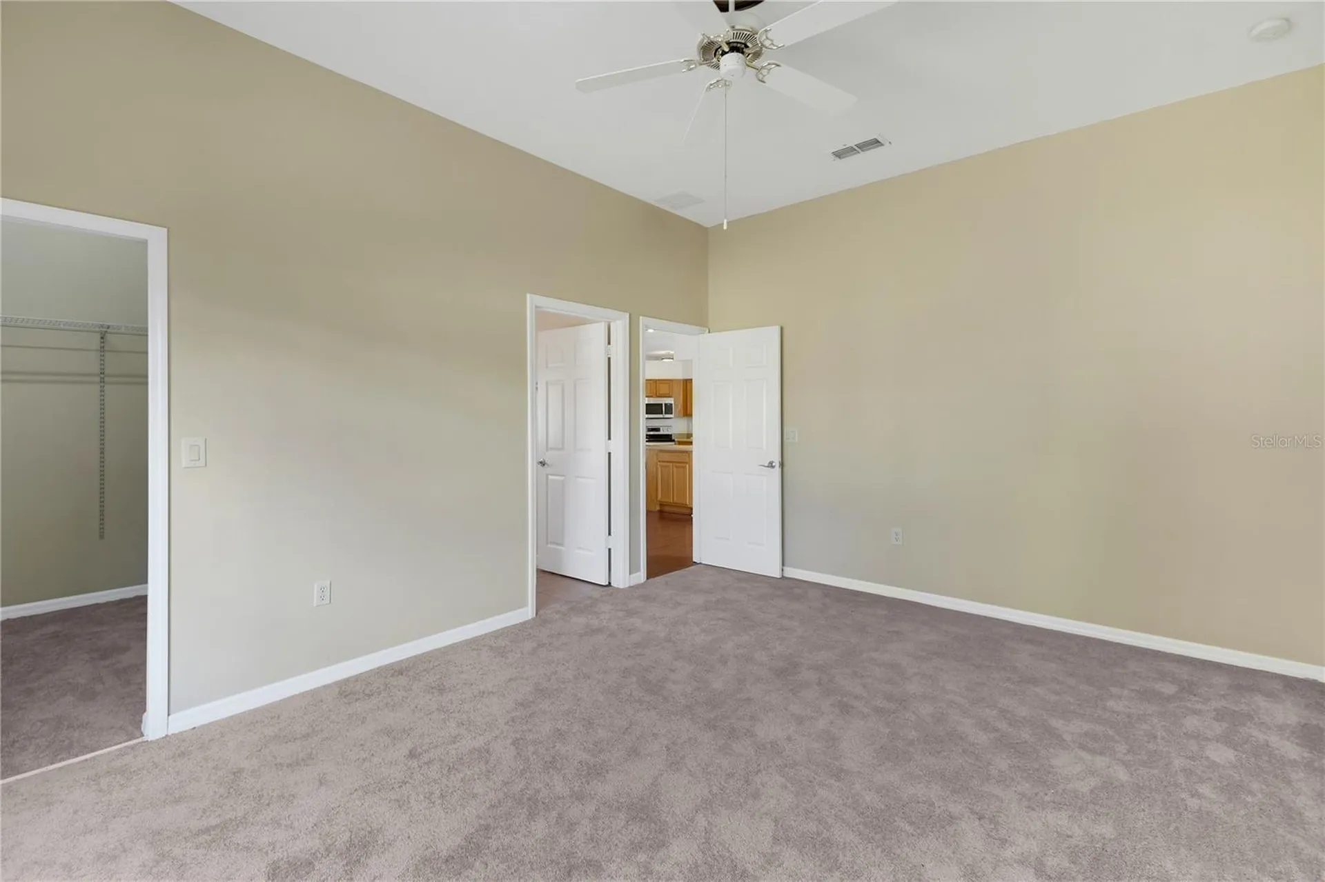3715 Mulberry Grove Loop Leesburg FL 34748