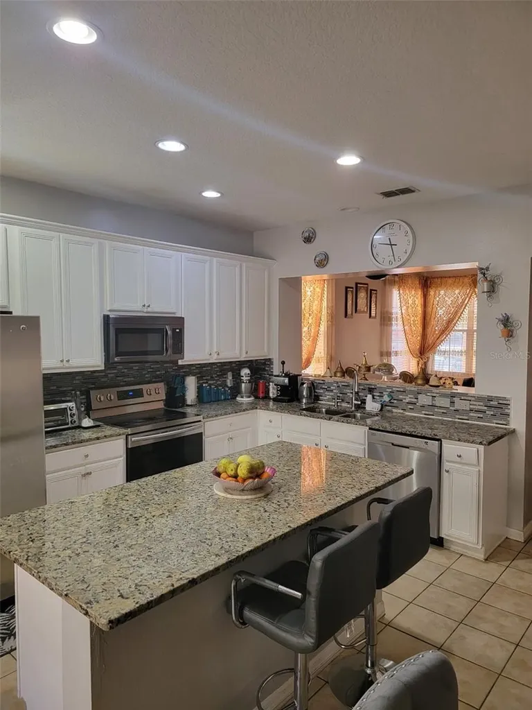 2682 Mayaguana Street Kissimmee FL 34747