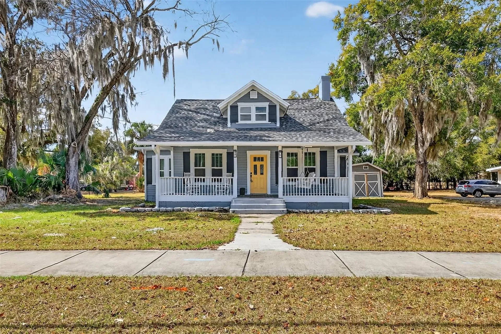 92 S Trowell Avenue Umatilla FL 32784