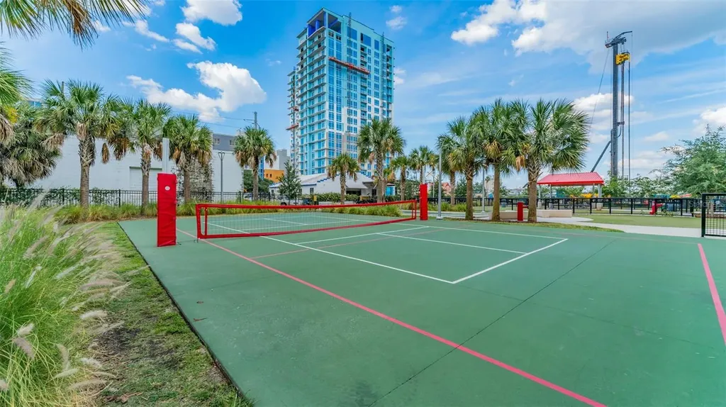 1120 E Kennedy Boulevard Tampa FL 33602