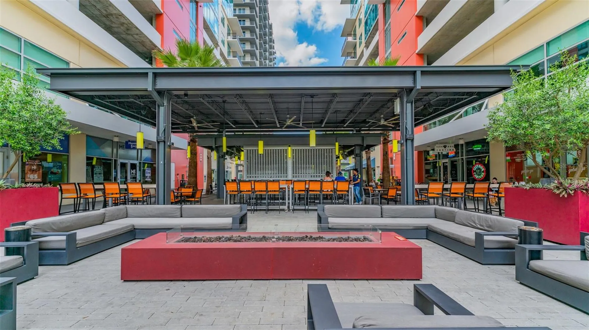 1120 E Kennedy Boulevard Tampa FL 33602