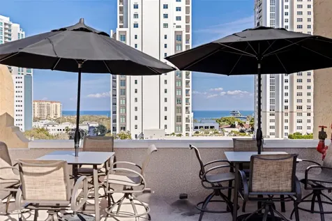 130 4th Avenue N St Petersburg FL 33701