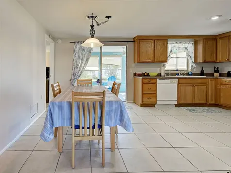 1533 Crest Drive Englewood FL 34223