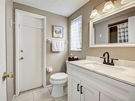 1533 Crest Drive Englewood FL 34223