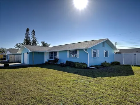 1533 Crest Drive Englewood FL 34223