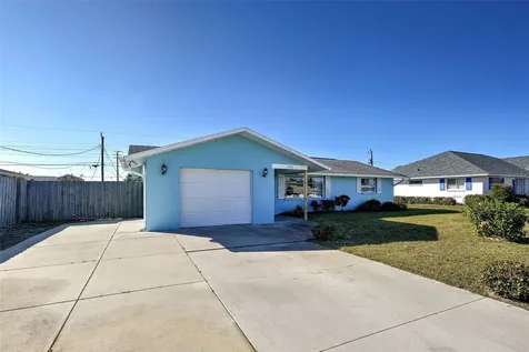 1533 Crest Drive Englewood FL 34223