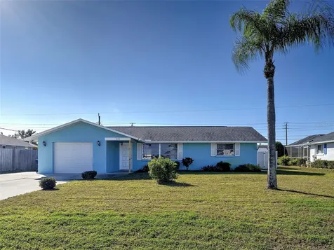 1533 Crest Drive Englewood FL 34223